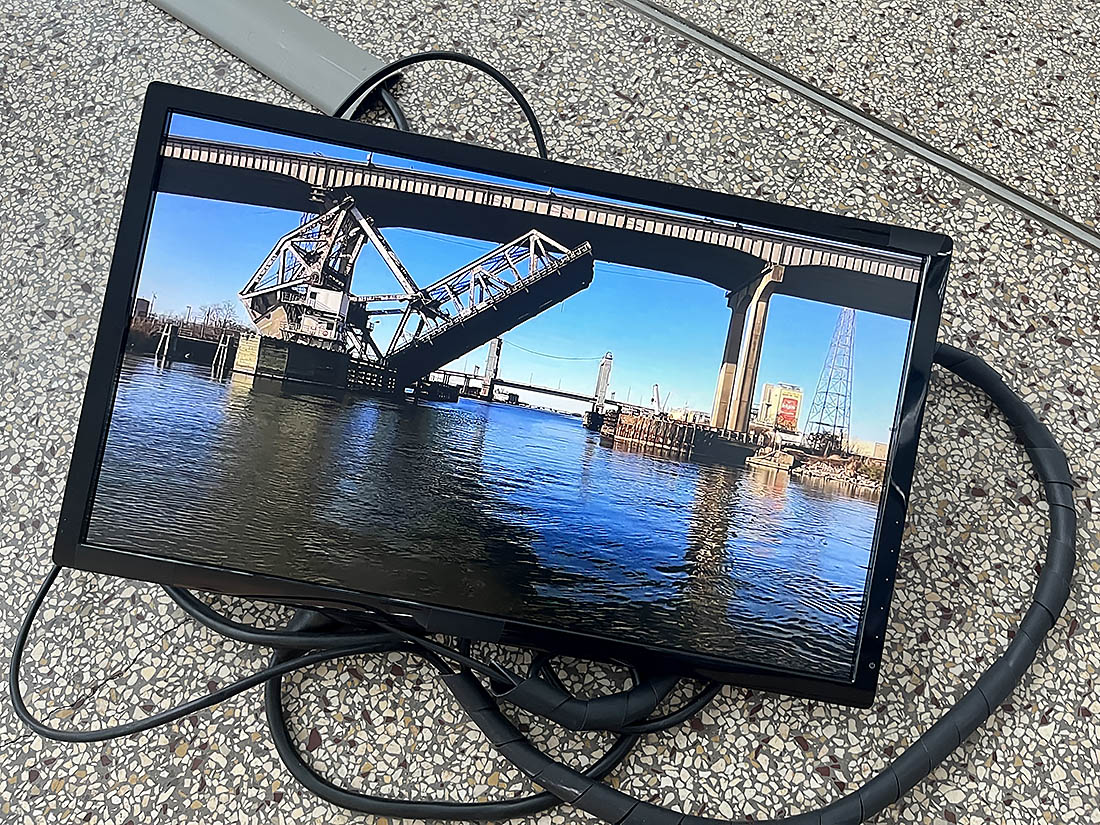 Free River Zone Picture Box, Mississippi